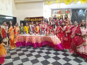 श्री अग्रसेन क्लब द्वारा करवा चौथ सेलिब्रेशन व 31 महिलाओं का करवा चौथ सामूहिक उद्यापन 3 IMG 20251011 WA0045