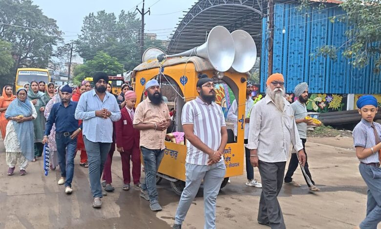 बड़वाह। सिखों के प्रथम गुरु श्री गुरु नानक देव जी के 556 वे प्रकाश पर्व के उपलक्ष्य में 12 दिवसीय हो रहे आयोजन...3 तारीख को निकलेगी नगर कीर्तन शोभा यात्रा... 1 IMG 20251028 WA0020