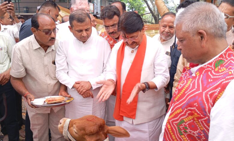 अनाज तिलहन व्यापारी संघ द्वारा दीपावली शुभ मुहूर्त कार्यक्रम समारोह सम्पन 1 IMG 20251025 114826