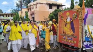 बड़वानी में श्री गुरुनानक देव जी के 555वें प्रकाश पर्व पर निकला नगर कीर्तन, श्रद्धा और भक्ति का अनूठा संगम 4 03 bwna