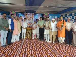 पं विष्णु प्रसाद जी शुक्ला (बाबूजी) की जयंती मनाई गई 2 IMG 20251102 WA0153