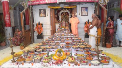 व्यंकटेश बालाजी को लगा छप्पन भोग एवं अन्न कूट महोत्सव सम्पन्न 2 IMG 20251105 WA0069