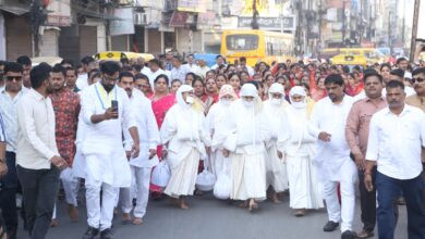पोरवाल भवन में धैर्यप्रभाजी मसा का यशस्वी चातुर्मास पूर्ण होने पर विदाई में छलक पड़े आंसू* 2 IMG 20251106 WA0073