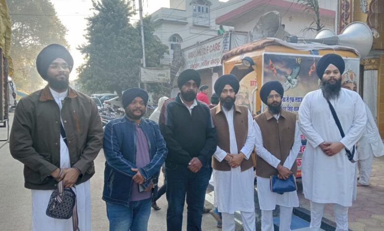 बड़वाह। श्री गुरु गोबिंद सिंह जी के प्रकाश पर्व पर निकली प्रभातफेरी... 1 IMG 20251223 WA0004