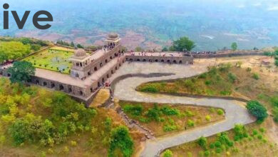 वर्ष 2025 को अलविदा और नव वर्ष 2026 का स्वागत करने मांडू में उमड़ेंगे सैलानी मांडू में छलकेंगे जाम। 4 IMG 20251230 WA0086