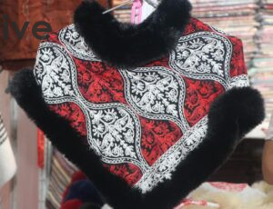 इंदौर आया कश्मीर का वूलन... पारंपरिक कश्मीरी फिरन बना युवतियों की पसंद 4 IMG 20260109 WA0039