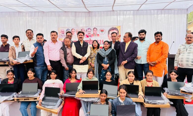 मेधावी छात्रों की शिक्षा में कोई कमी नहीं आने देंगे- गोलू शुक्ला 1 IMG 20260124 WA0087