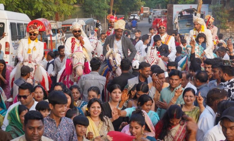 शहनाई एवं वैदिक मंत्रोच्चार की मंगल ध्वनि के बीच 22 1 SAVE 20260316 193950