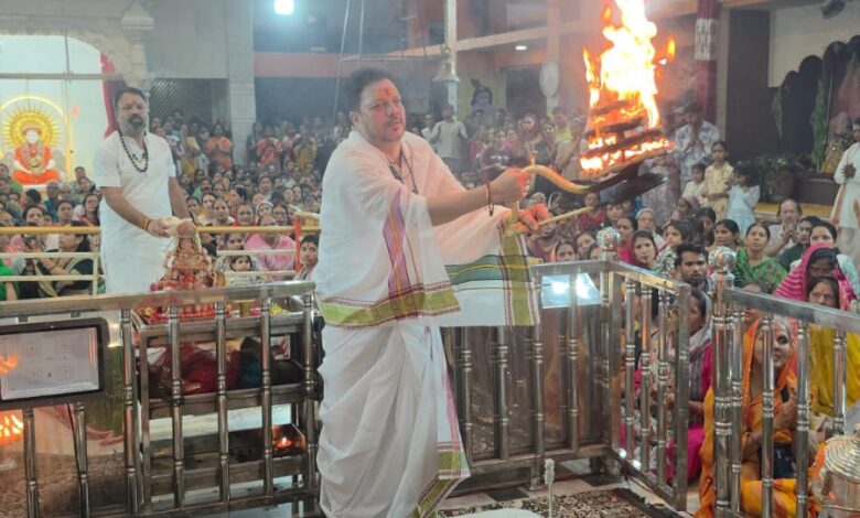 विद्याधाम पर महाष्टमी के उपलक्ष्य में दी गईविशेष आहुतियां 1 SAVE 20260326 200542