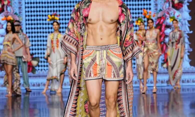 इंदौर के वीन वर्मा का जलवा: लोकल रैंप से इंटरनेशनल फैशन वीक तक पहचान 1 SAVE 20260327 205007