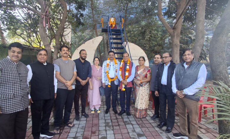 संत सुन्दरदास जयंती पर भव्य आयोजन, दुद्धाभिषेक, माल्यार्पण एवं सम्मान समारोह संपन्न 1 SAVE 20260327 211640