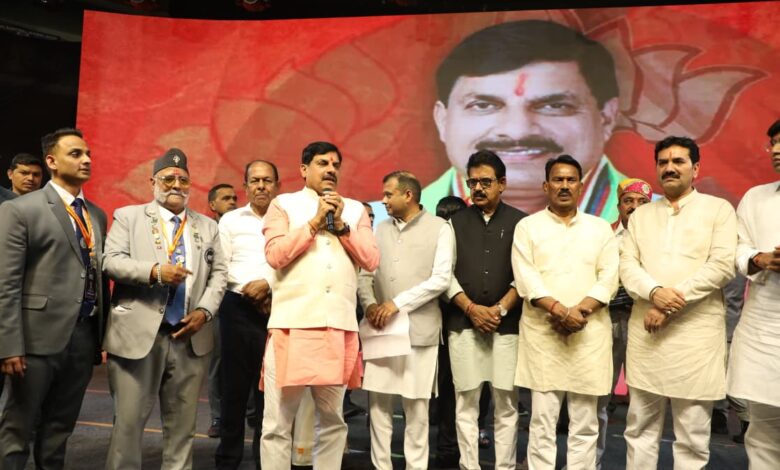 इंदौर में राष्ट्रीय बॉडी बिल्डिंग चैंपियनशिप 2026 का भव्य आयोजन 1 इंदौर में राष्ट्रीय बॉडी बिल्डिंग चैंपियनशिप 2026 का भव्य आयोजन 3